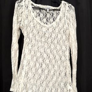 White lace shirt, super cute